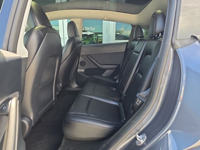 2023 Tesla Model Y Long Range - Photo 15