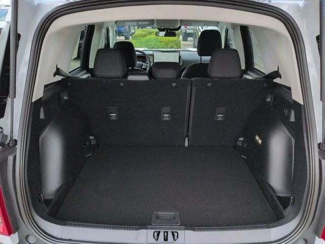 New 2026 Oxford White Ford Big Bend® image 13