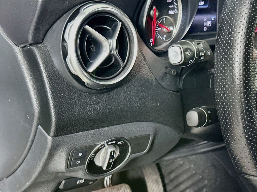 Certified Used 2020 Black Mercedes-Benz GLA 250 image 9