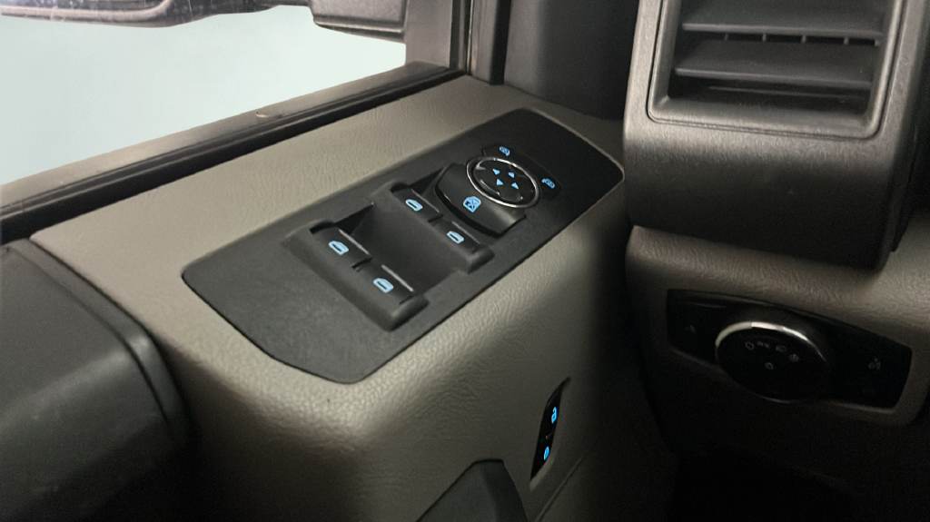 2017 Ford F-250 Super Duty XL - Photo 28