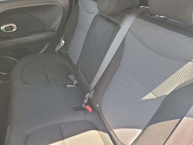 Used 2017 Silver Kia Plus image 15