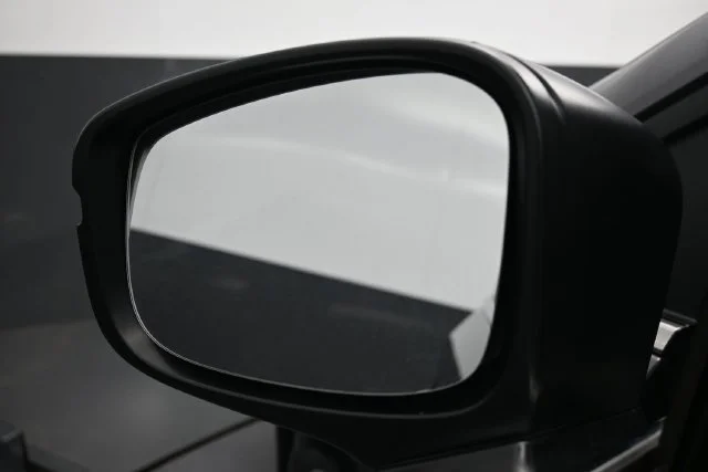 Used 2025 Gray Honda EX-L image 4