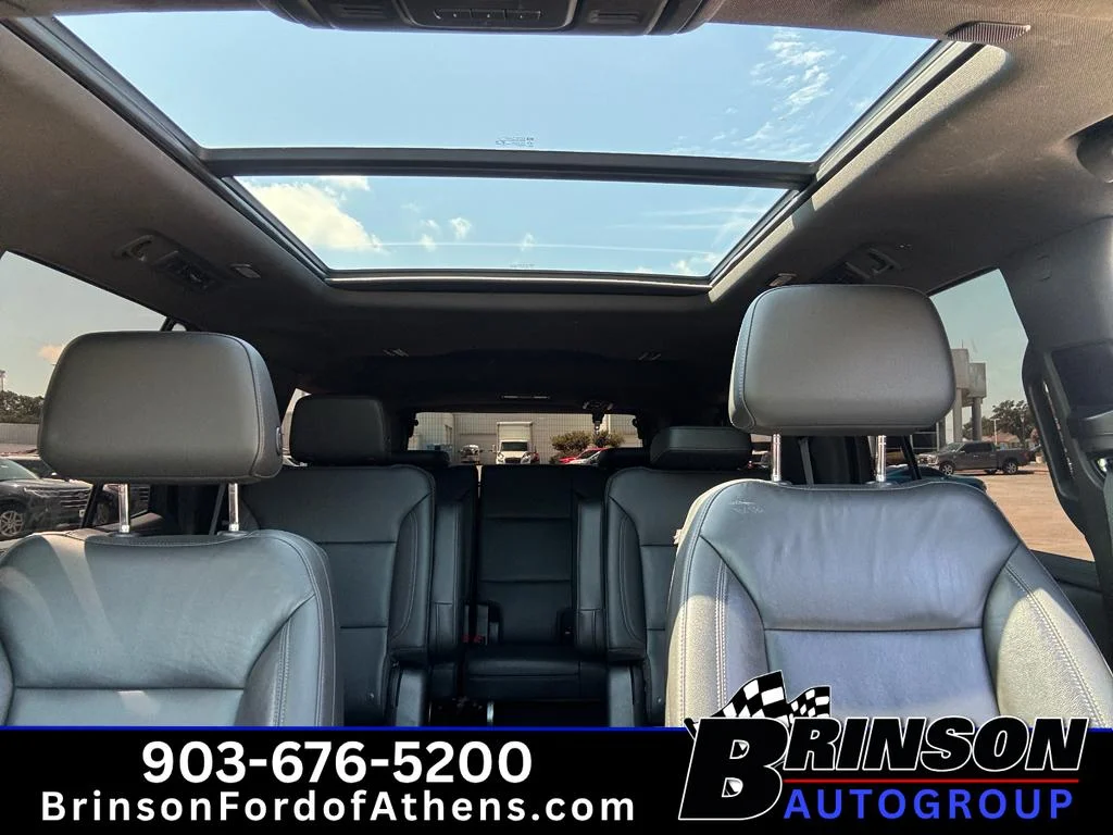 Used 2021 Black Chevrolet Z71 image 35