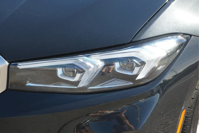Used 2024 Black BMW 330e xDrive image 40