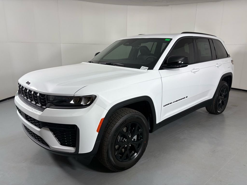 New 2026 Bright White Clear-Coat Exterior Paint Jeep Altitude image 4