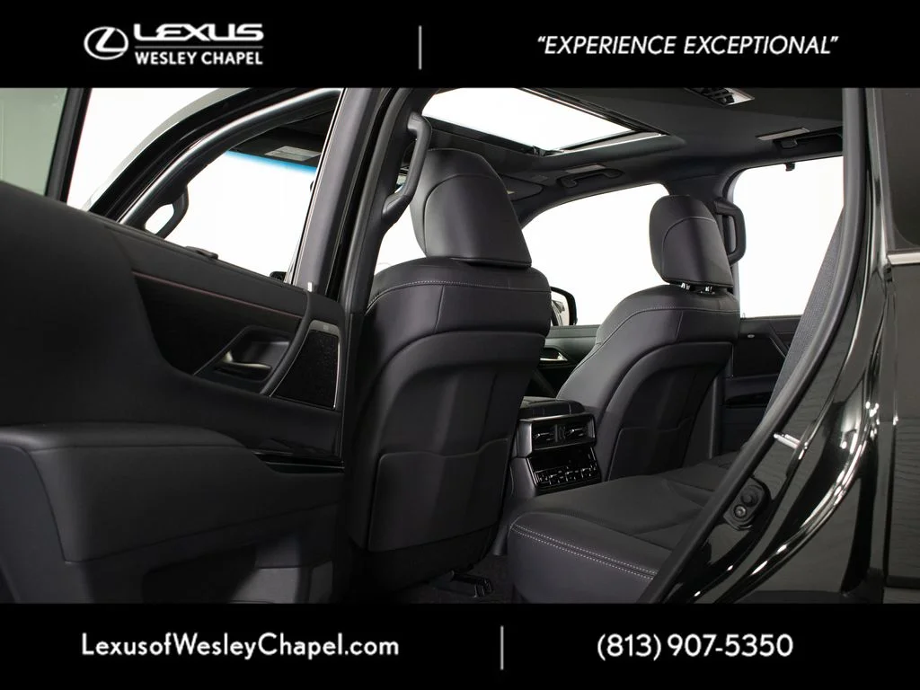 2026 Lexus LX 600 Premium - Photo 8