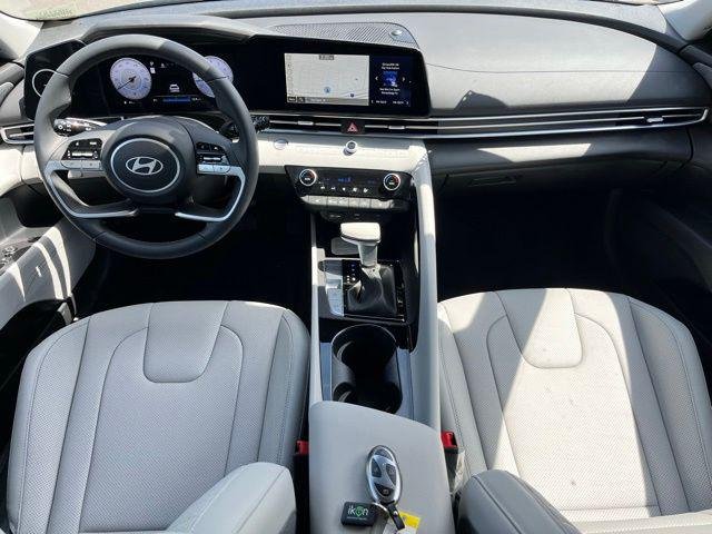 New 2026  Hyundai Limited image 9