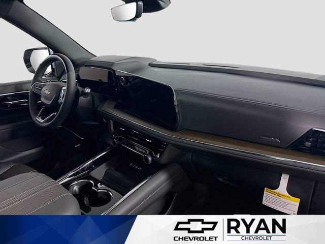 2026 Chevrolet Suburban High Country - Photo 32