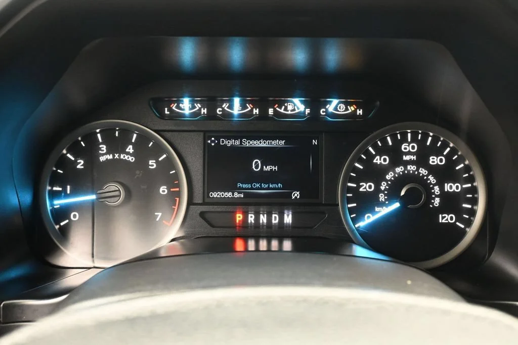 Used 2020 Black Ford XL image 25
