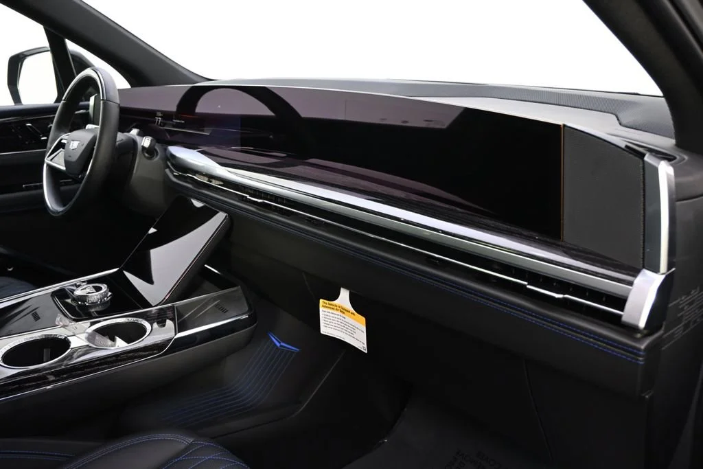 2025 Cadillac Escalade IQ Sport 1 - Photo 15