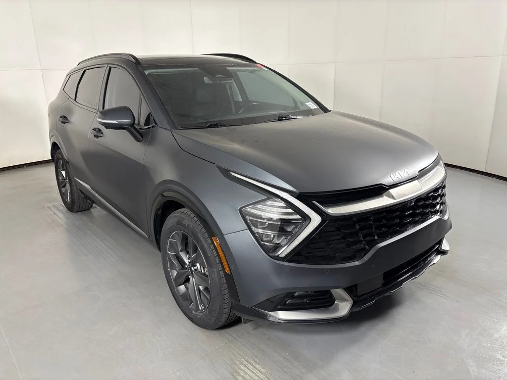 Used 2025 Shadow Kia SX-Prestige image 2
