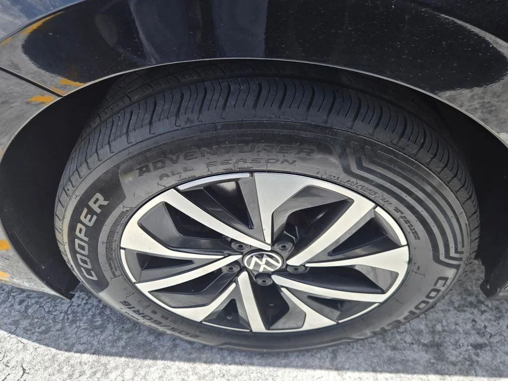 Certified Used 2023 Black Volkswagen 1.5T S image 5