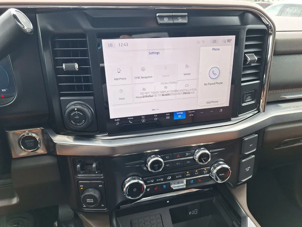 New 2026 Star White Metallic Tri-Coat Ford F-250® King Ranch® image 24