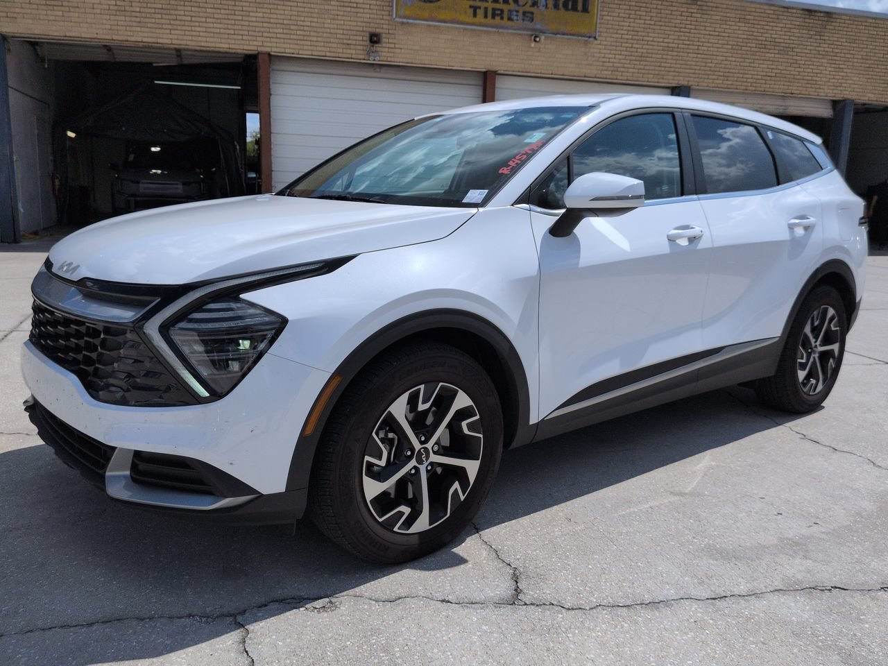 Certified Used 2024 Glacial White Pearl Kia EX image 8