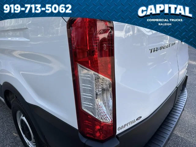 Used 2024 White Ford XL image 17