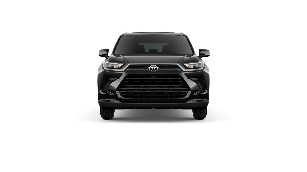 New 2026 Midnight Black Metallic Toyota XLE image 17