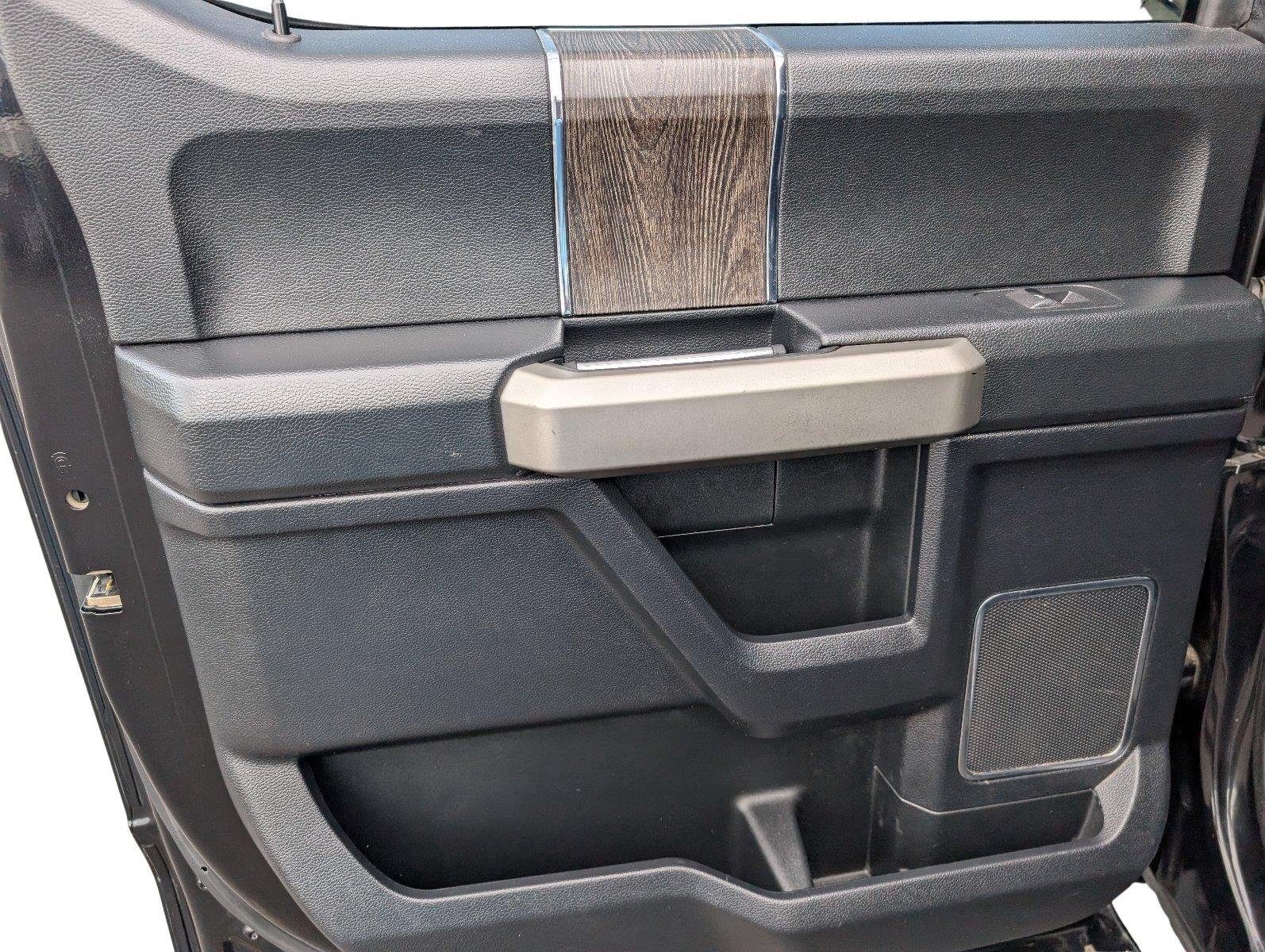Used 2020 Agate Black Ford Lariat image 36