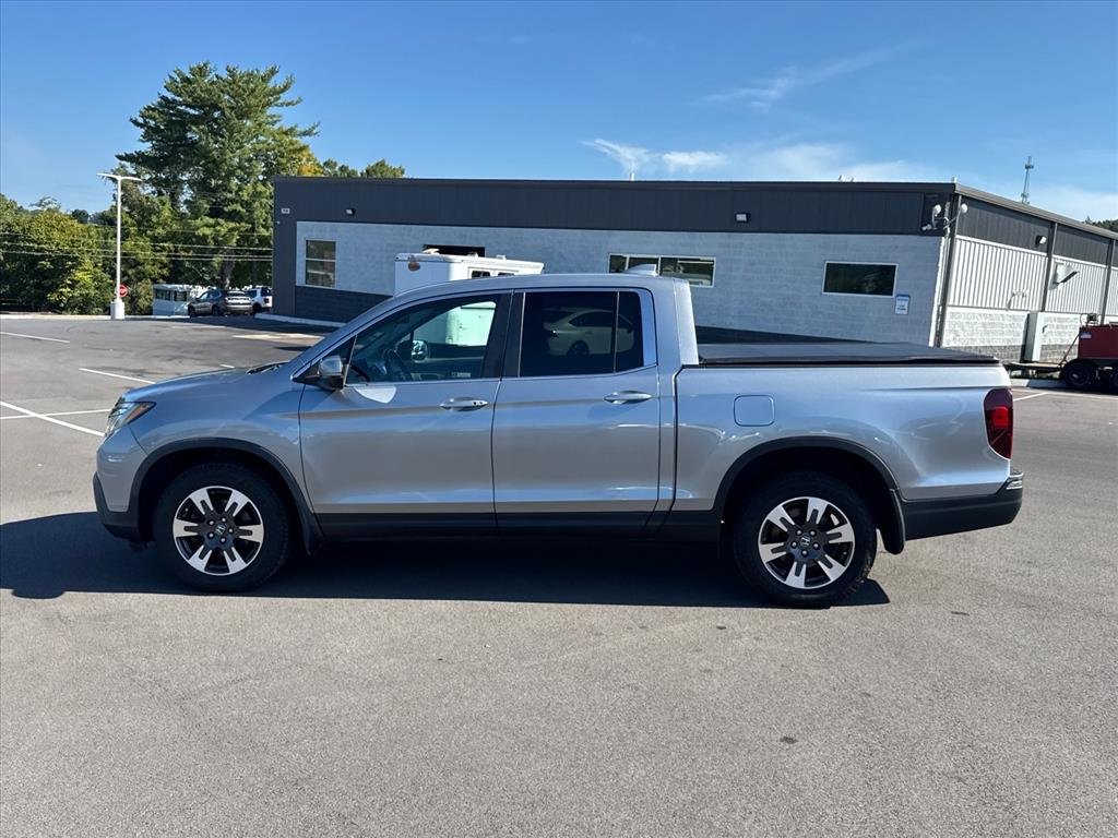 Certified Used 2019 Lunar Silver Metallic Honda RTL image 2