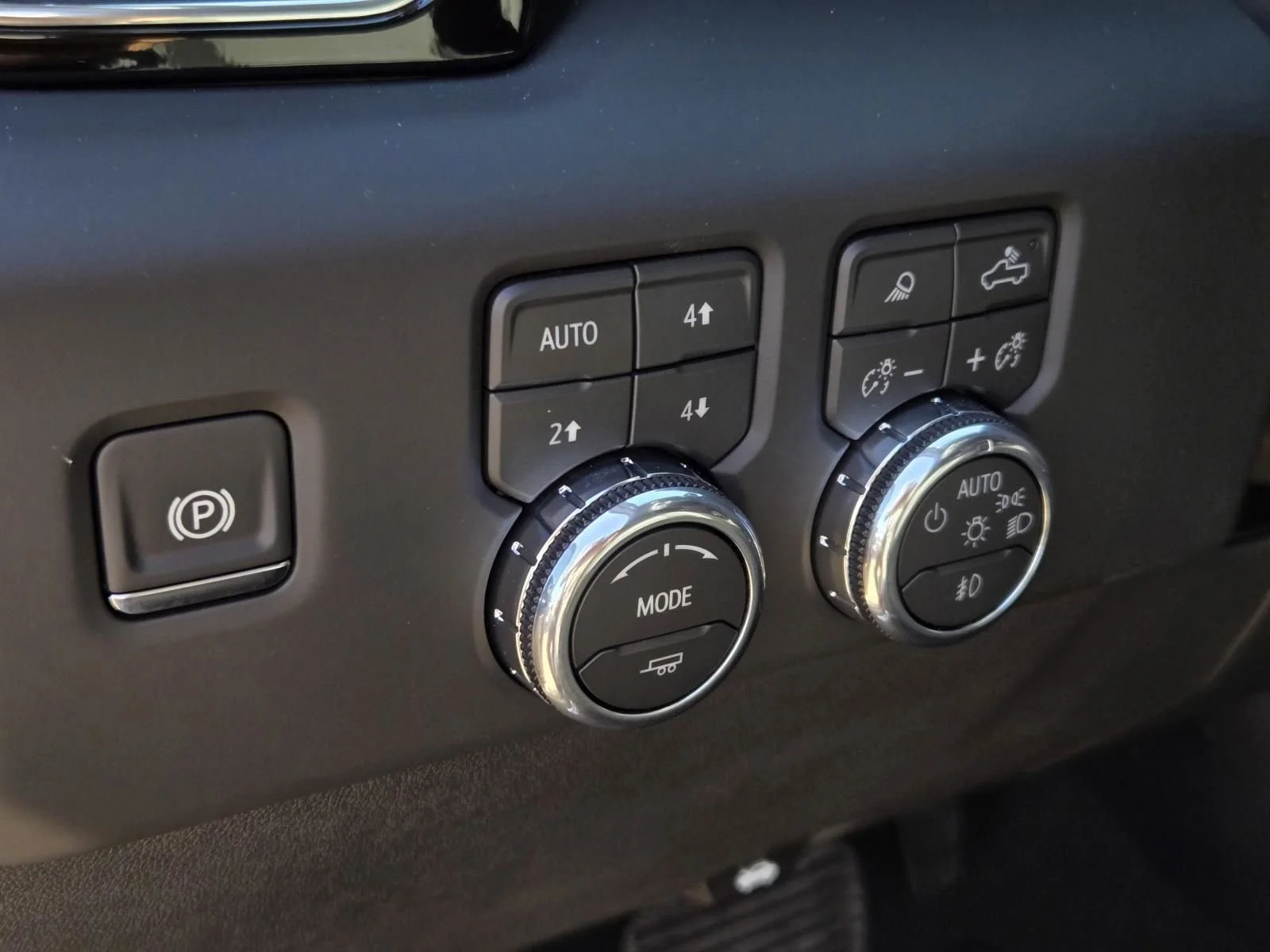 2026 GMC Sierra 1500 Denali - Photo 9