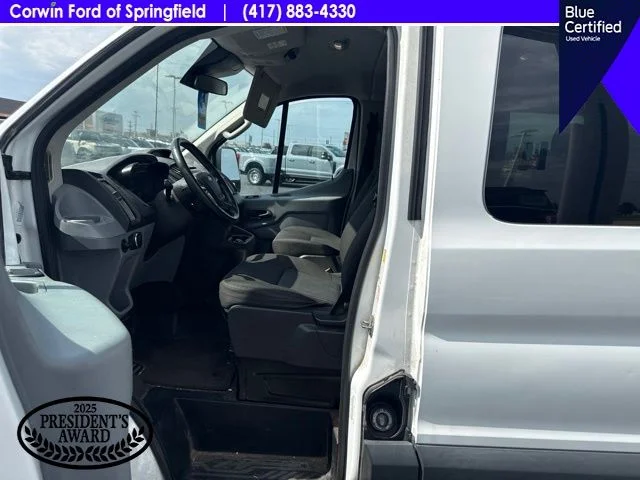 Used 2017 Oxford White Ford XLT image 19