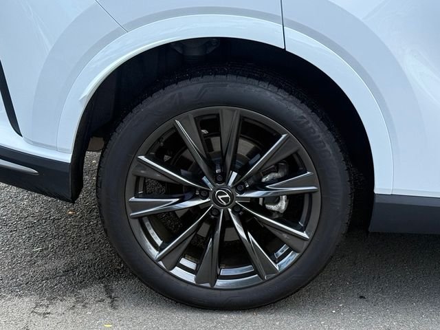 Used 2025 White Lexus 350h F SPORT Design image 7