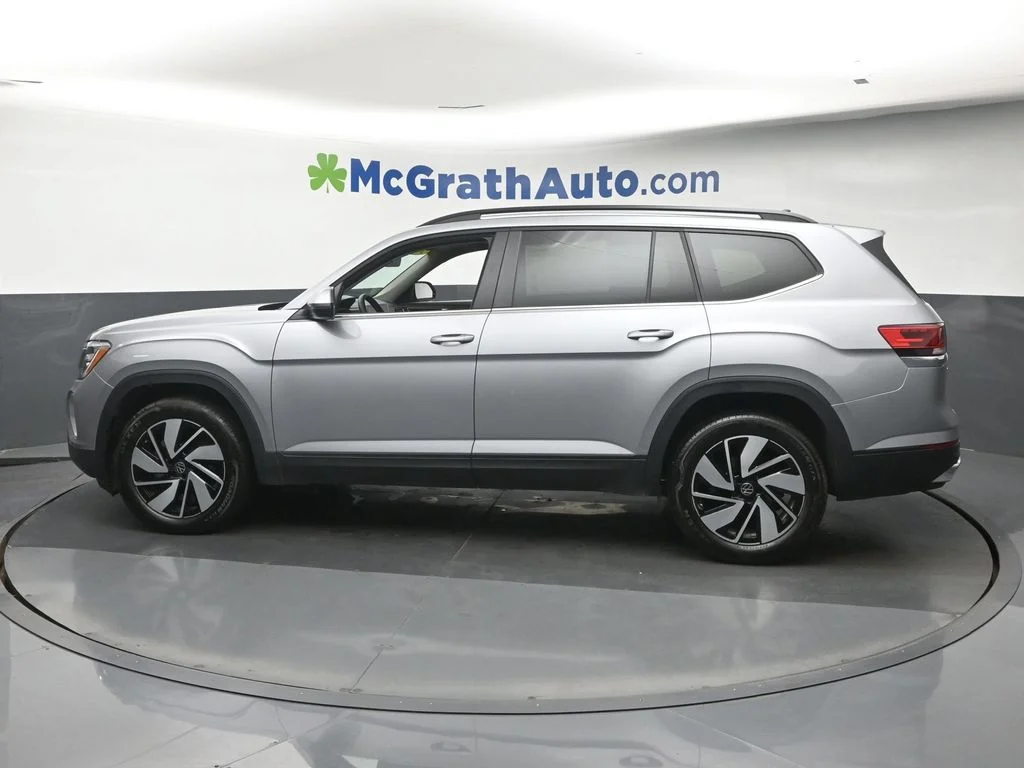 Used 2026 Silver Volkswagen SE w/Technology image 24