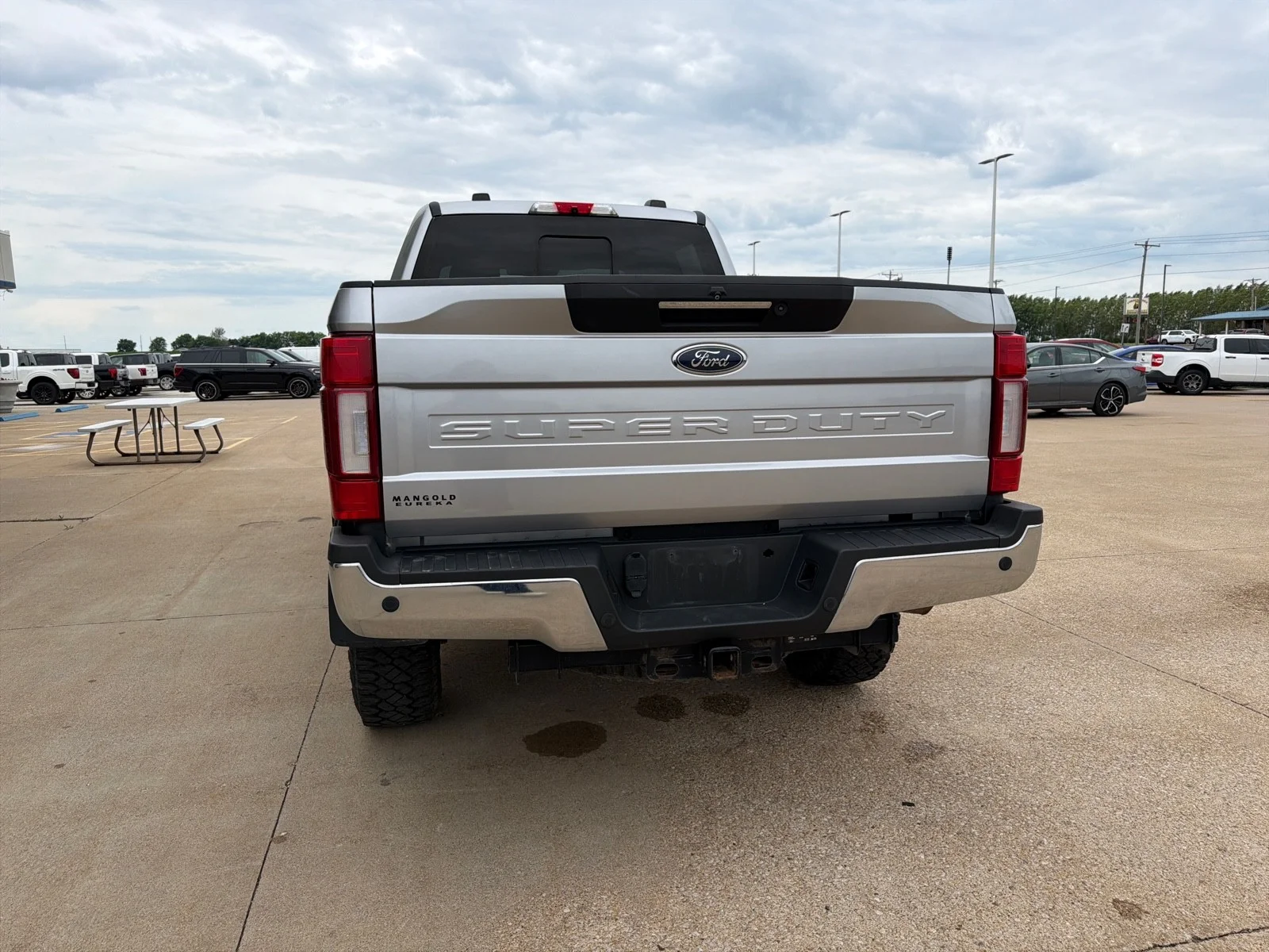 Used 2022 Iconic Silver Metallic Ford LARIAT image 8