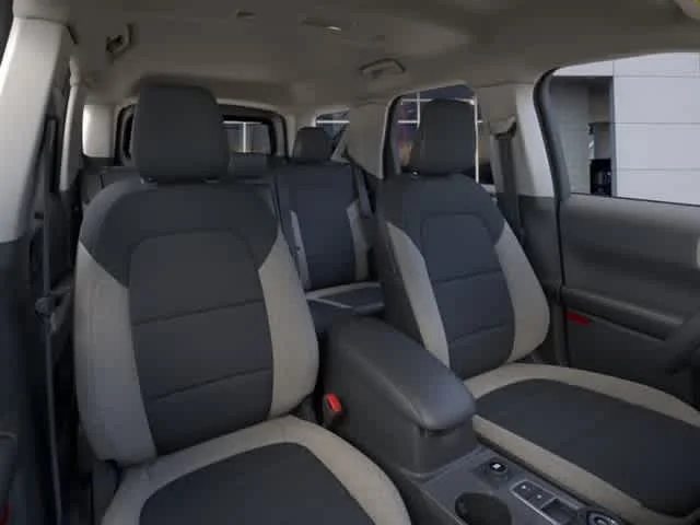 New 2025 Oxford White Ford Big Bend® image 32