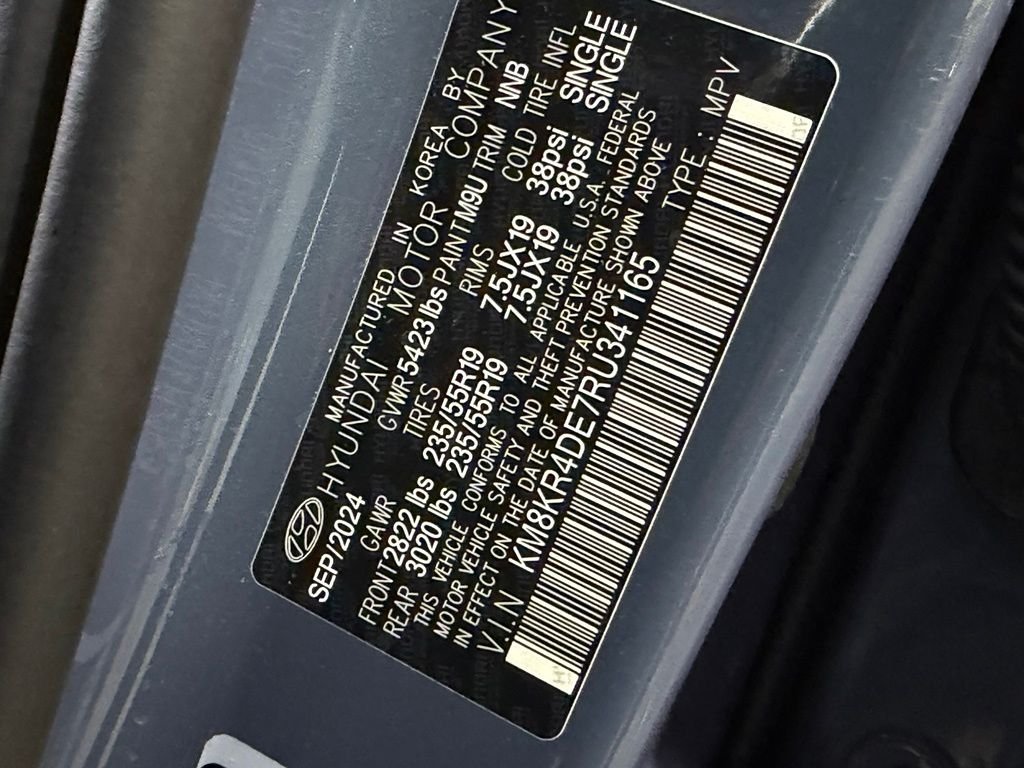 Used 2024 Teal Hyundai Limited image 35