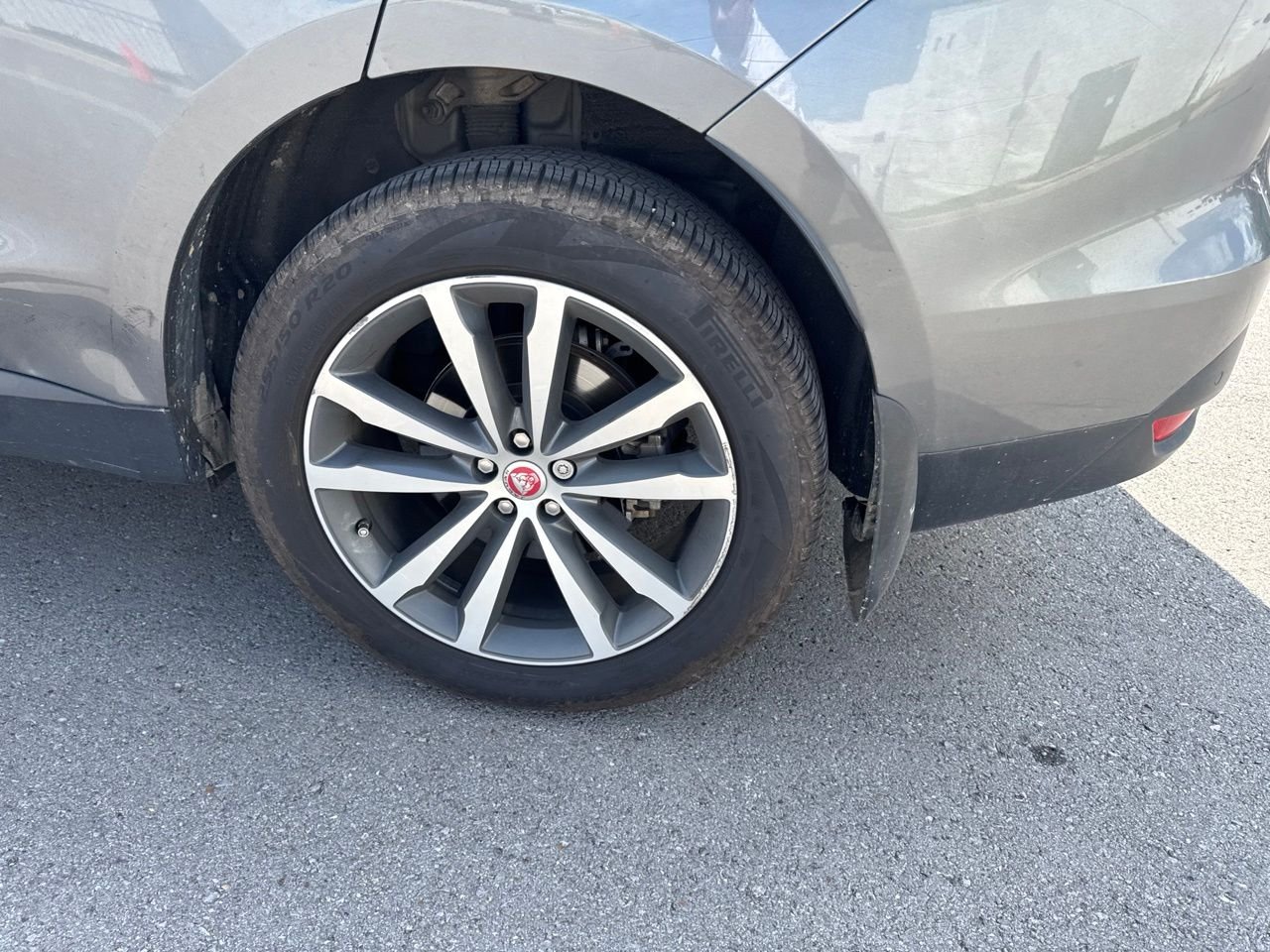 Used 2019  Jaguar 30t Prestige image 8