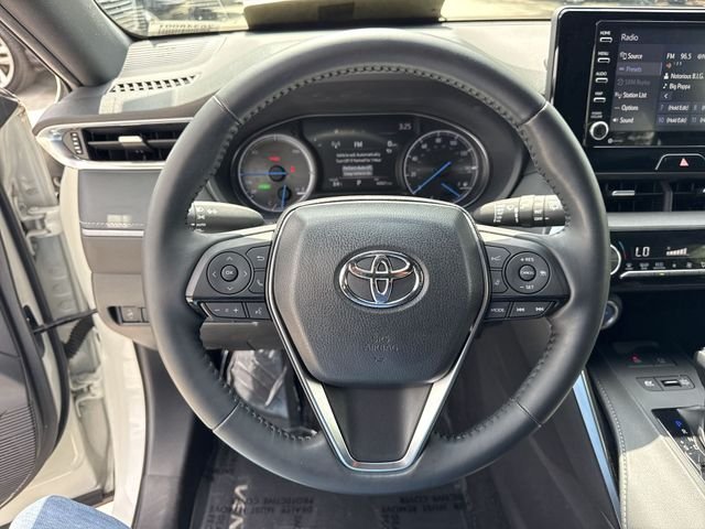 Used 2021 White Toyota XLE image 14