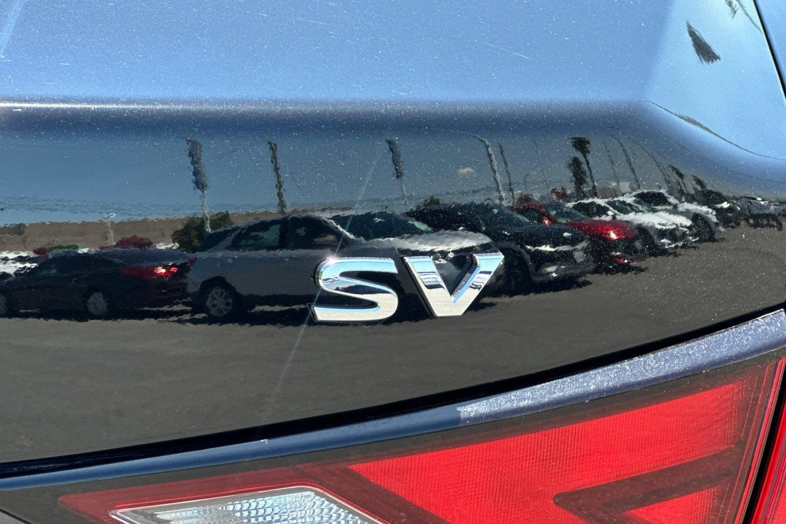 Used 2023 Super Black Nissan SV image 26