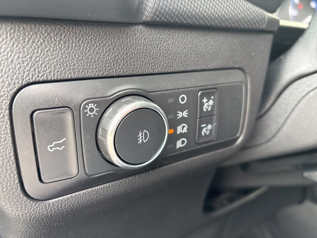 Used 2021 Silver Ford Outer Banks image 23