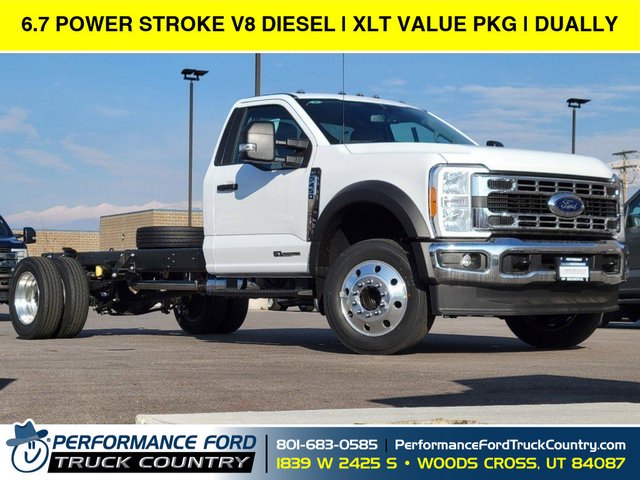 2023 Ford Super Duty F-450 DRW XLT