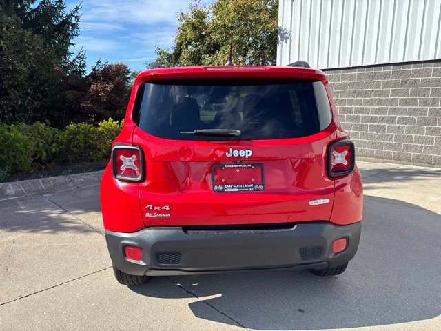 Used 2016 Colorado Red Jeep Latitude image 7