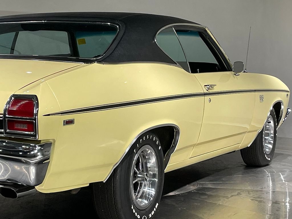 Used 1969 Yellow Chevrolet  image 42