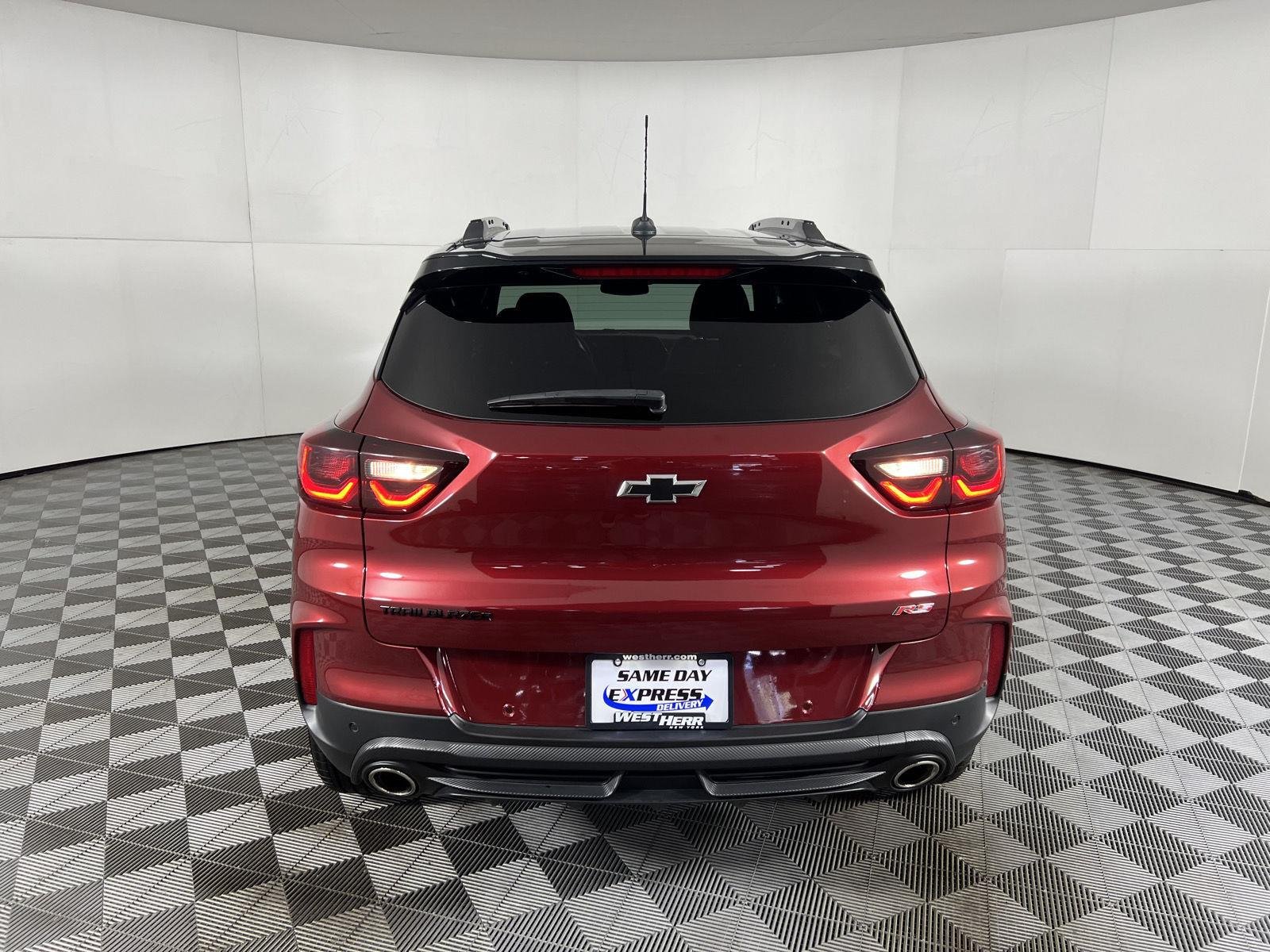 Used 2024 Crimson Metallic Chevrolet RS image 21