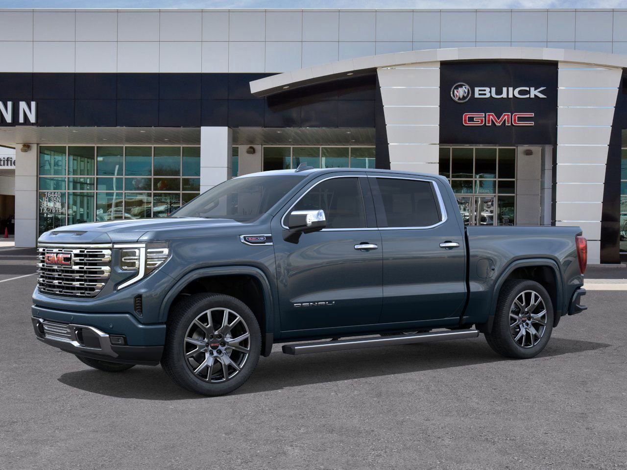 2026 GMC Sierra 1500 Denali - Photo 9