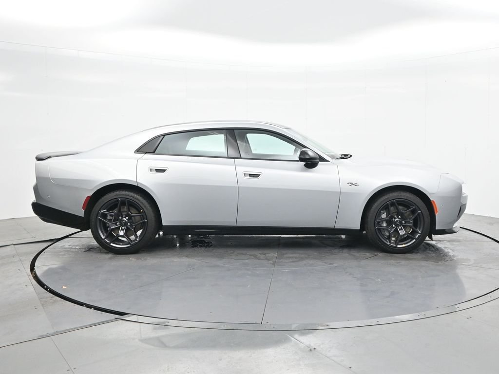 New 2026 Triple Nickel Exterior Paint Dodge R/T Plus image 6