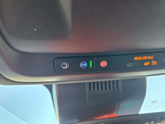 Used 2023 Green Chevrolet LT image 8