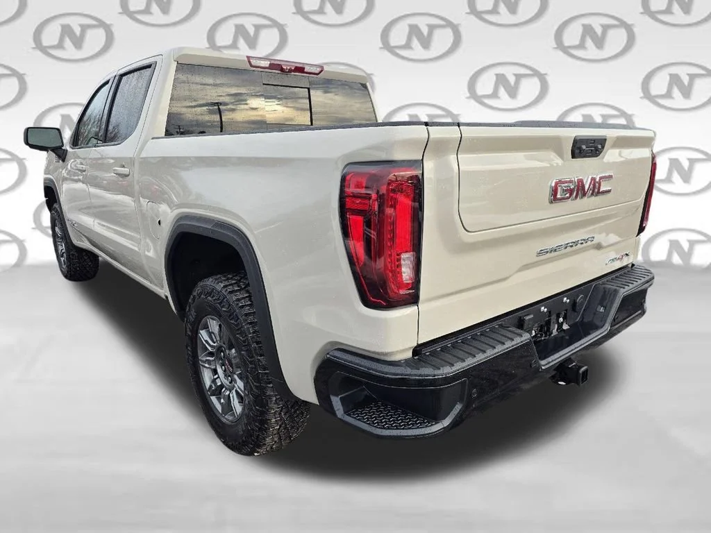 2026 GMC Sierra 1500 AT4X - Photo 11