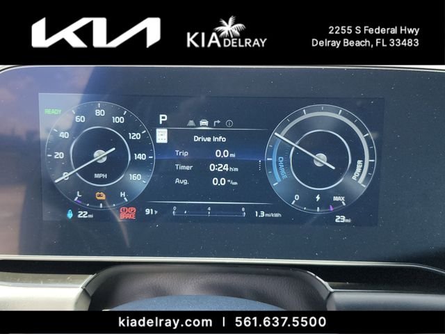 New 2026 Snow White Pearl Kia WIND image 31