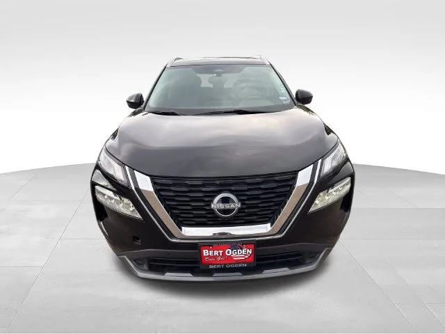 Used 2023 Black Nissan SL image 2