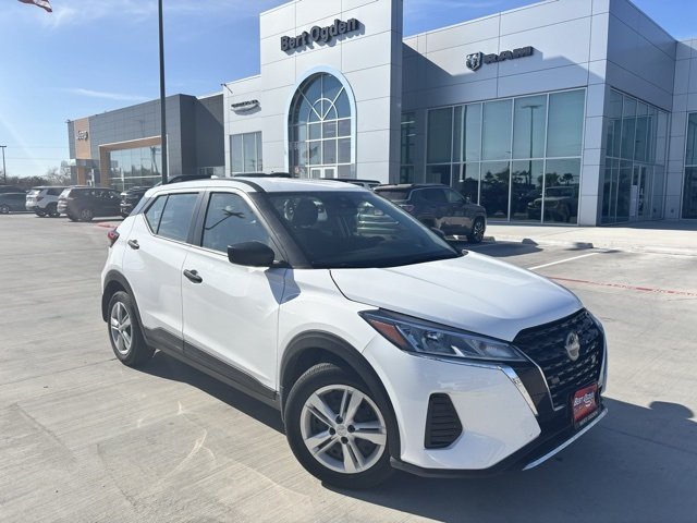 2024 Nissan Kicks S