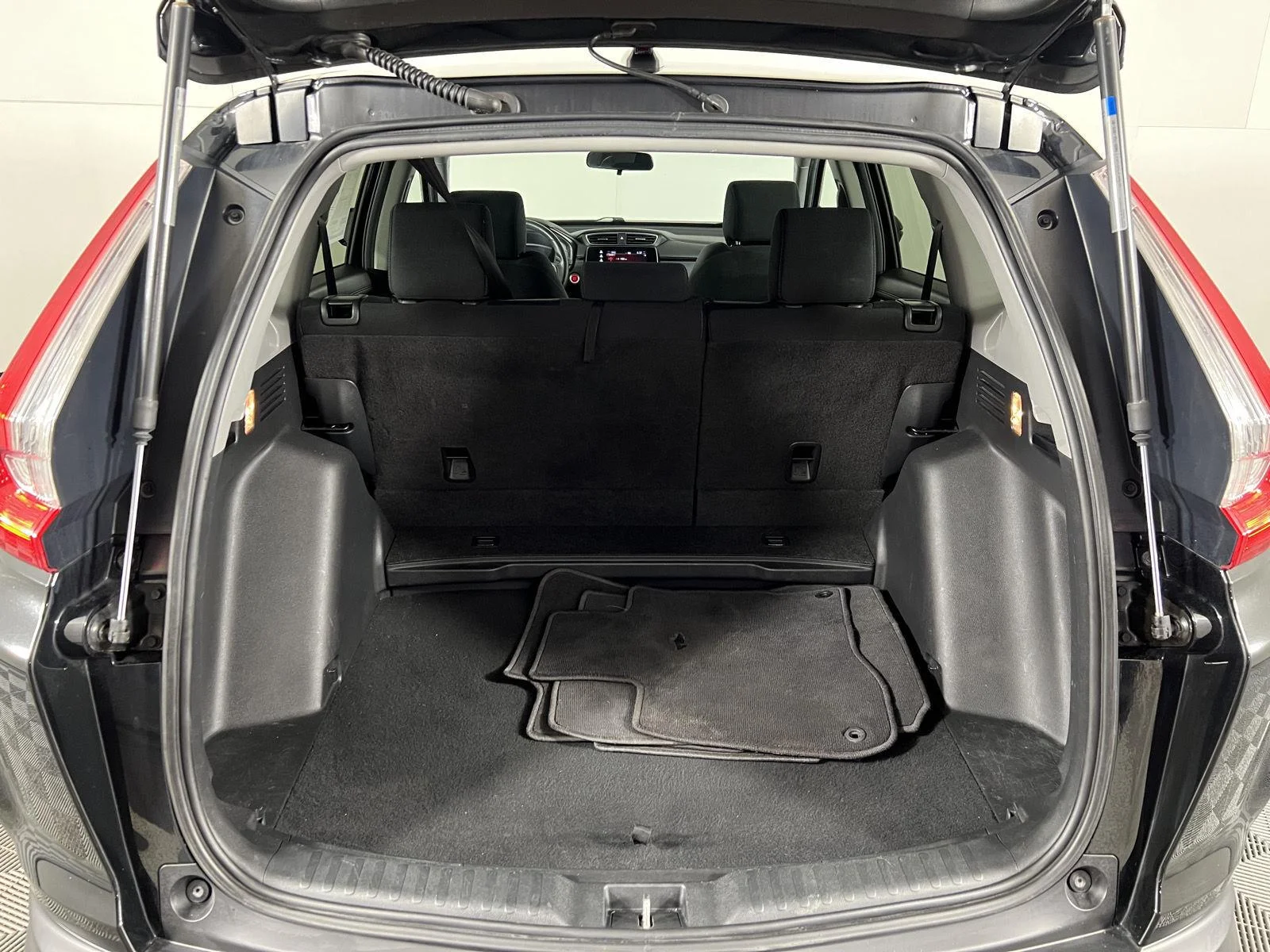Used 2019 Crystal Black Pearl Honda EX image 8