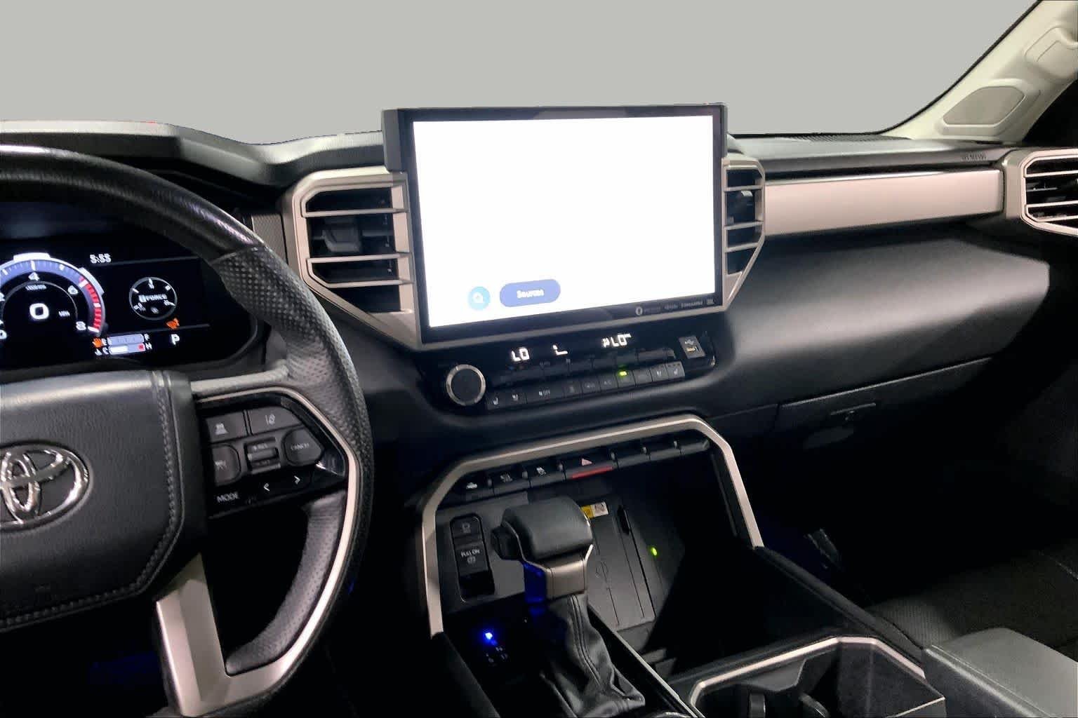 Used 2024 Wind Chill Pearl Toyota Limited image 7