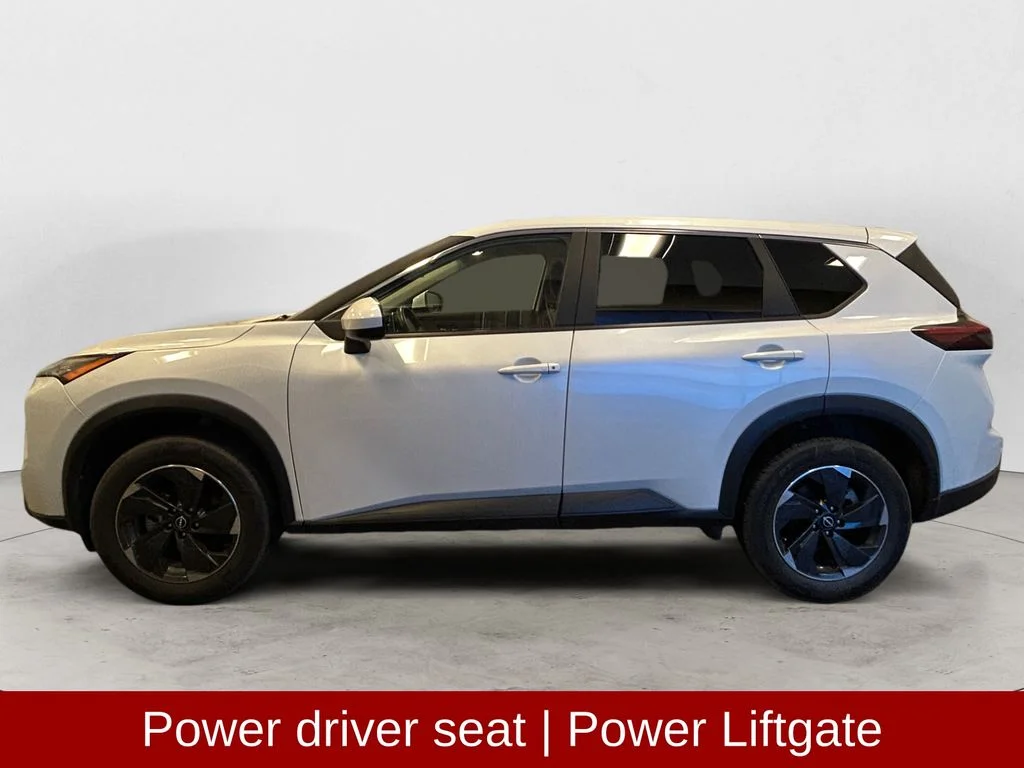 Used 2025 White Pearl Nissan SV image 2