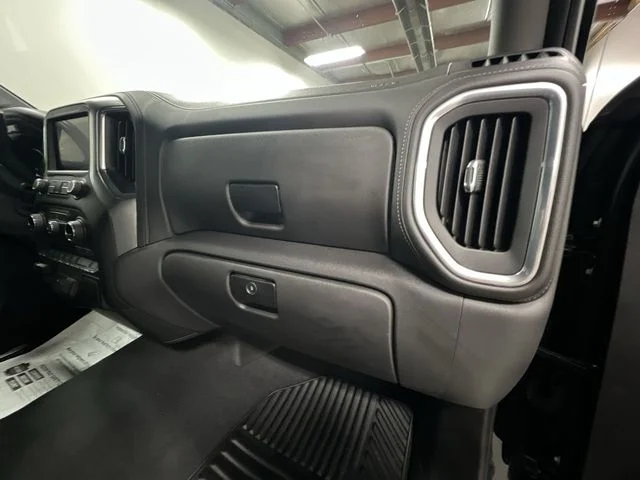 Certified Used 2022 Black Chevrolet RST image 28