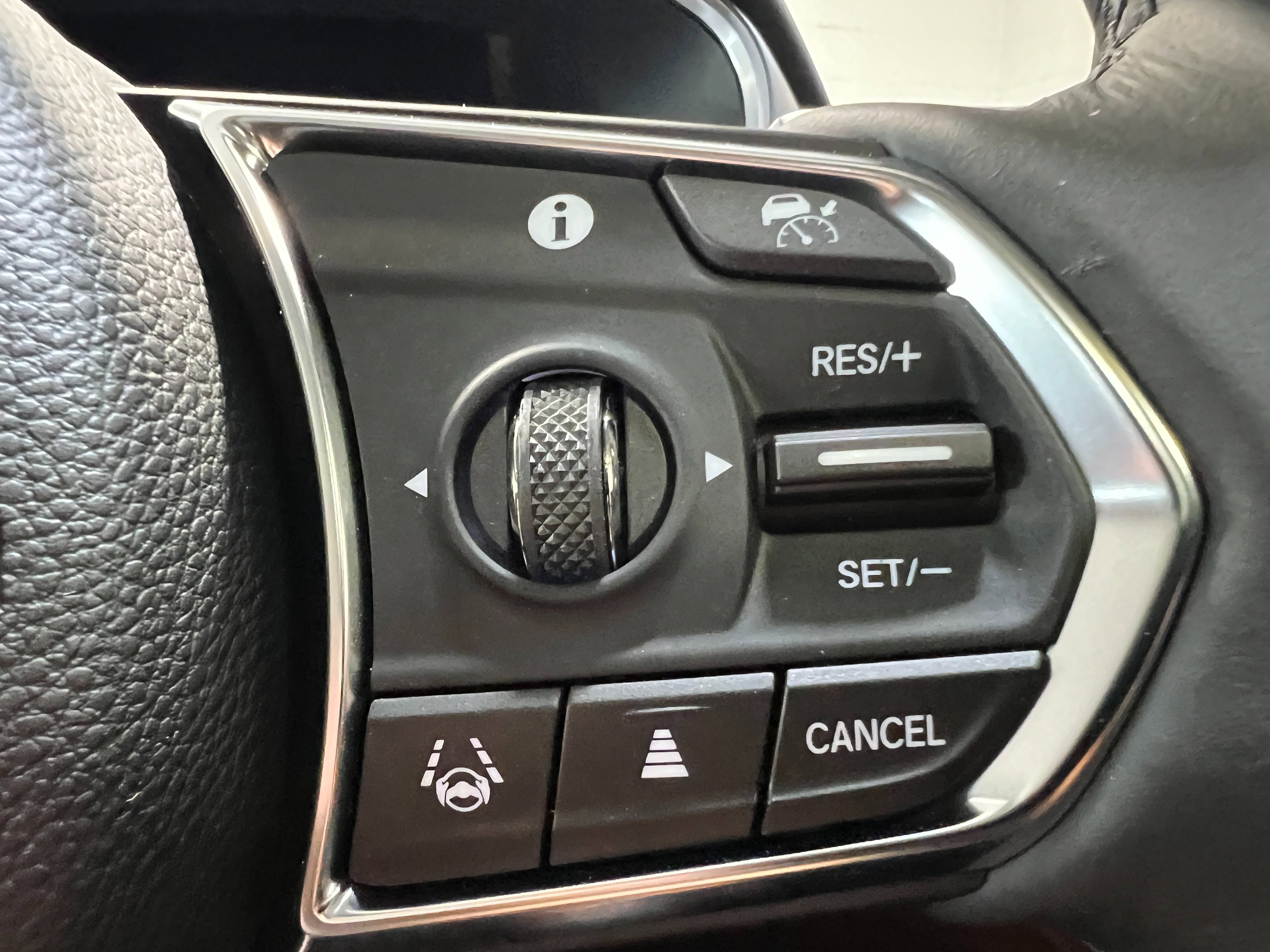 New 2026 Platinum White Pearl Acura w/Advance Package image 21