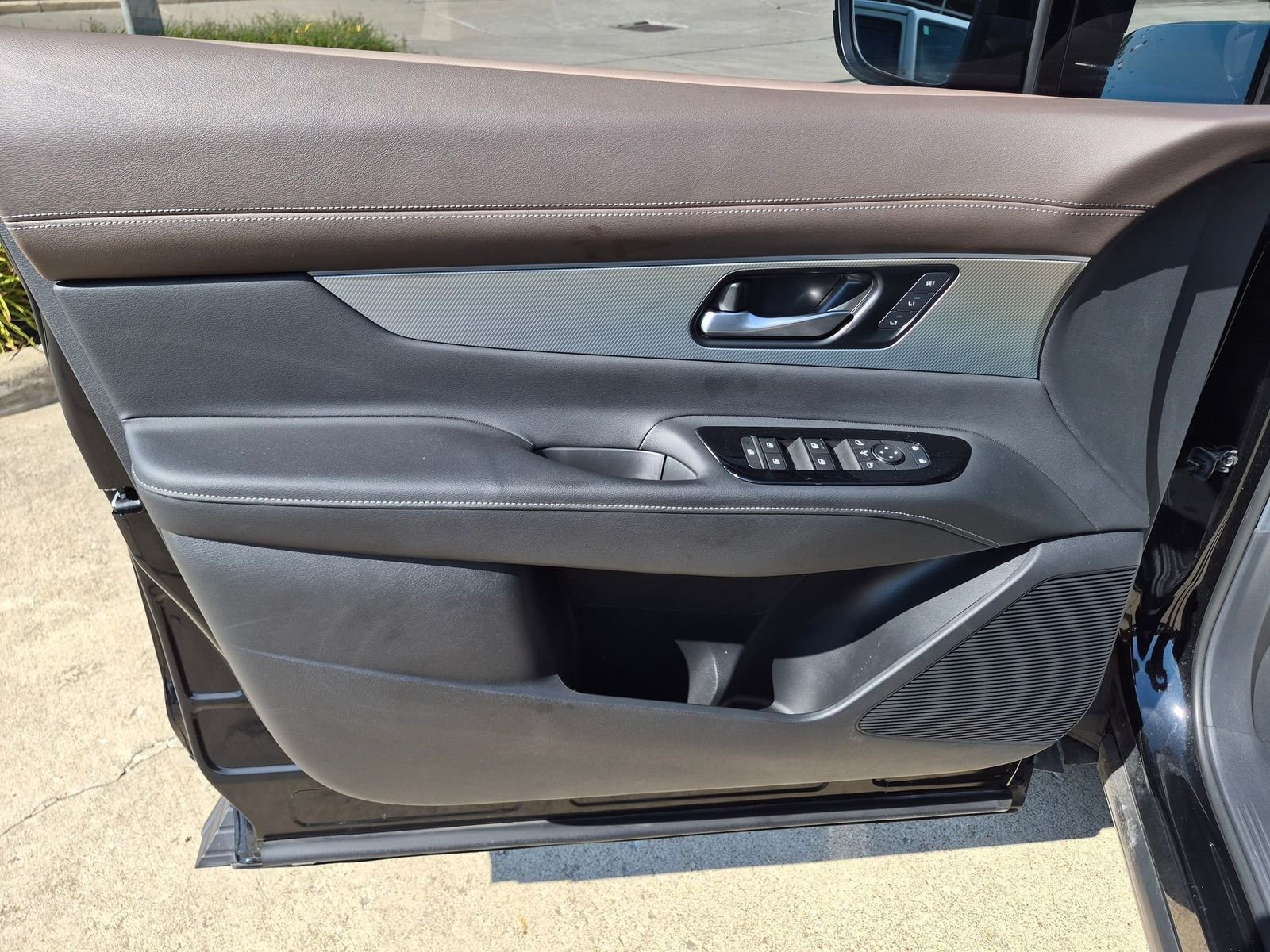 Certified Used 2026 Super Black Nissan Platinum image 26